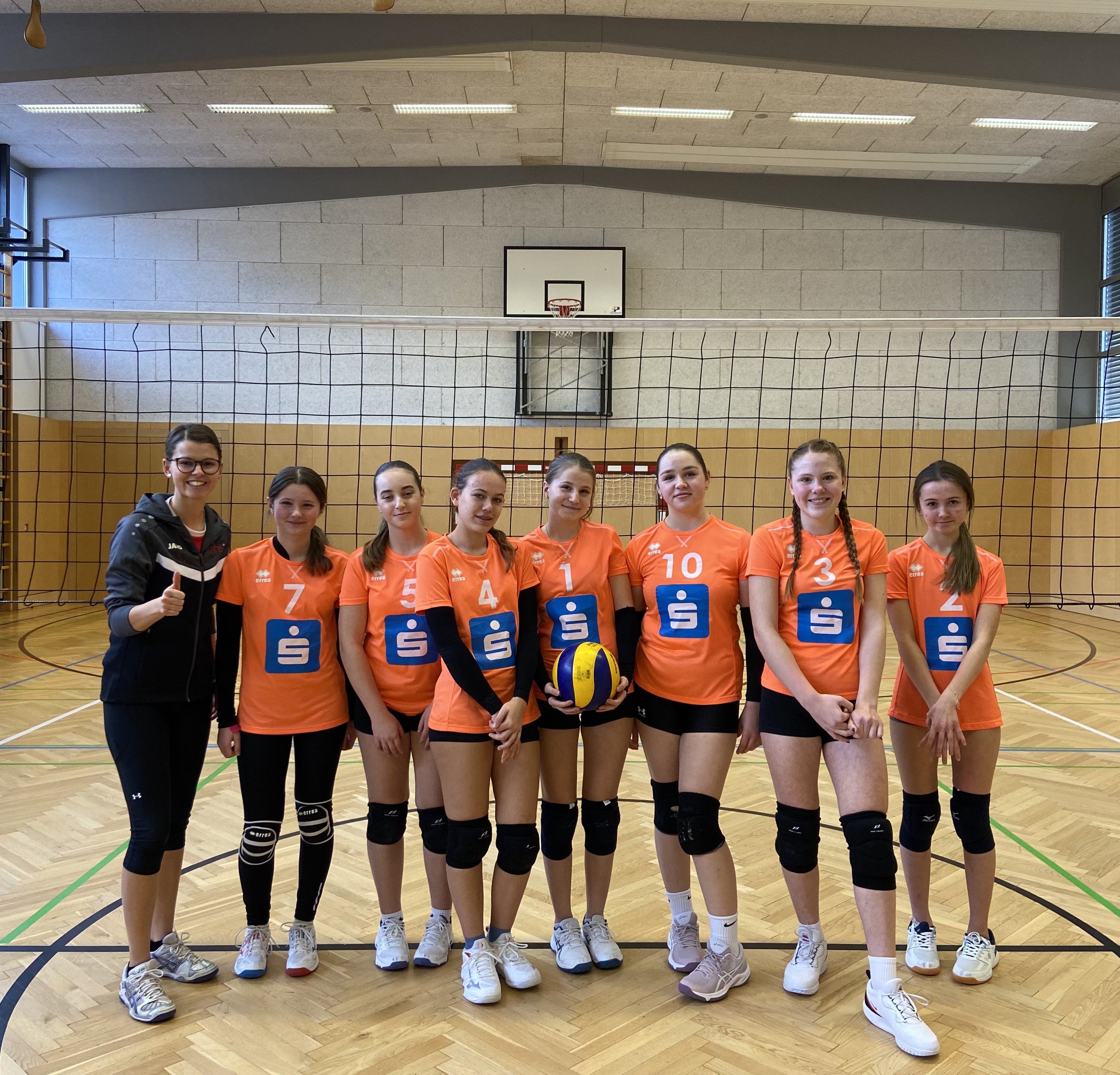 Das Volleyball-Team der AHS Bruck/Mur